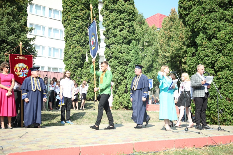 Представлення факультетів